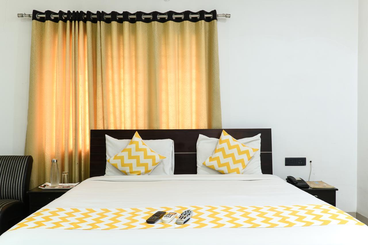 Fabhotel Hill View Jubilee Hills Hyderabad Bagian luar foto