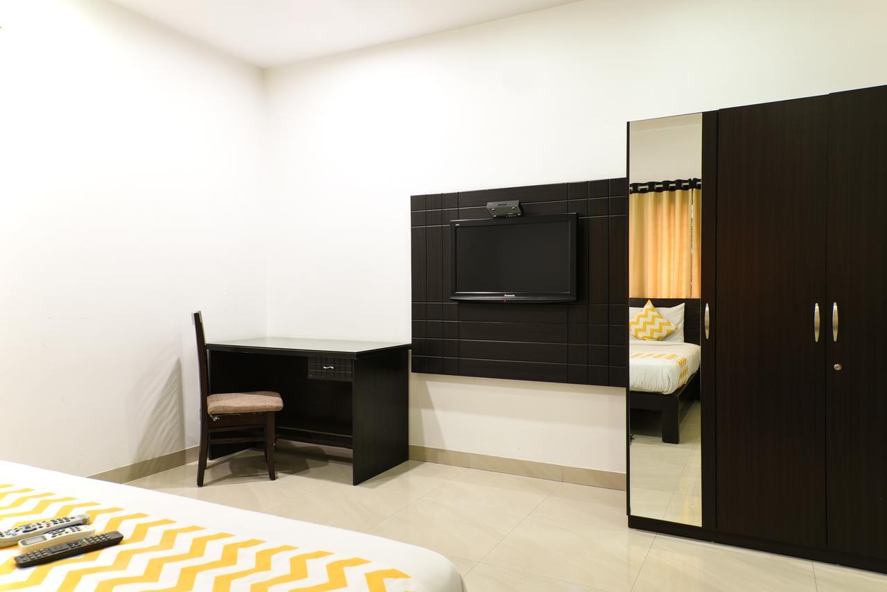 Fabhotel Hill View Jubilee Hills Hyderabad Bagian luar foto